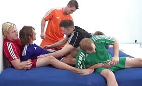 302002- Brush Foor Gang Tickle (1hr 46min)